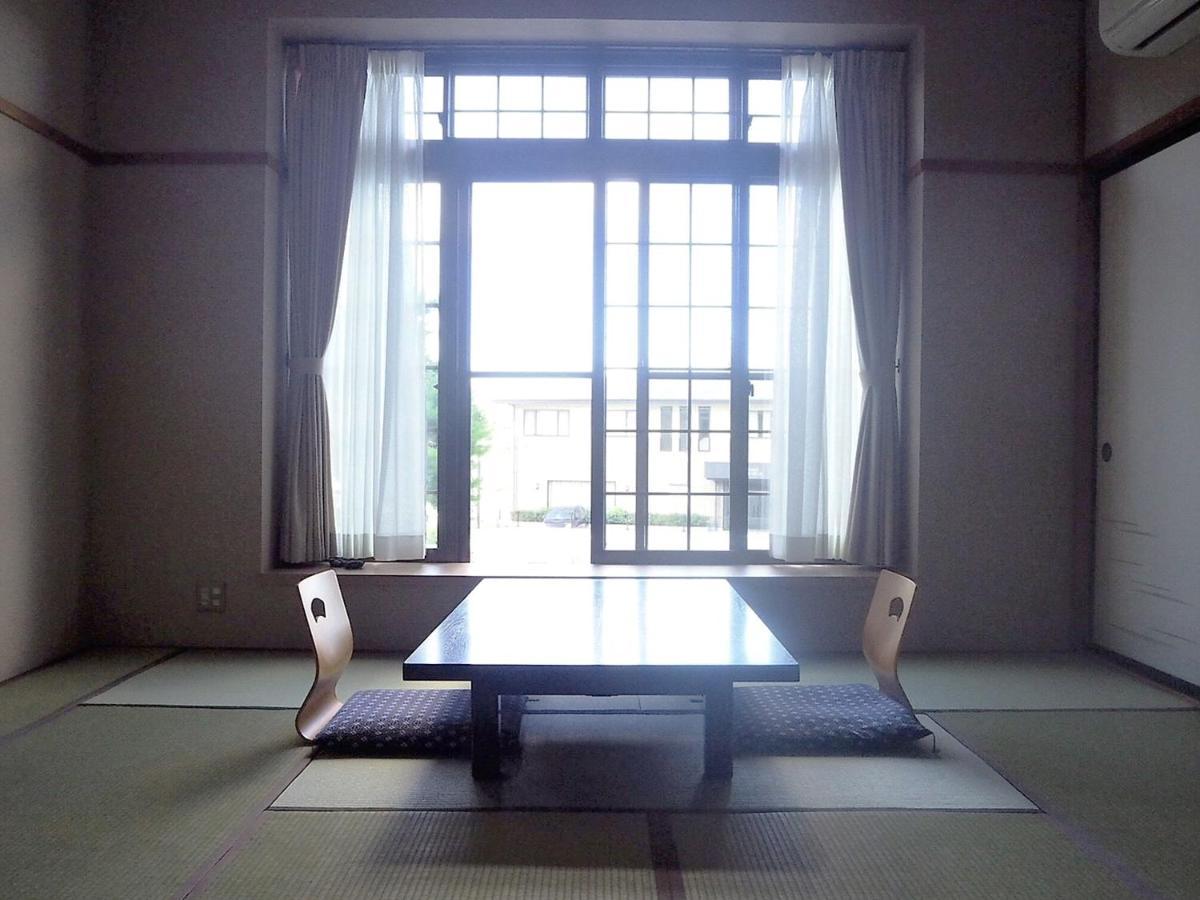 Oyado Hachibei Hotel Takayama  Exterior photo